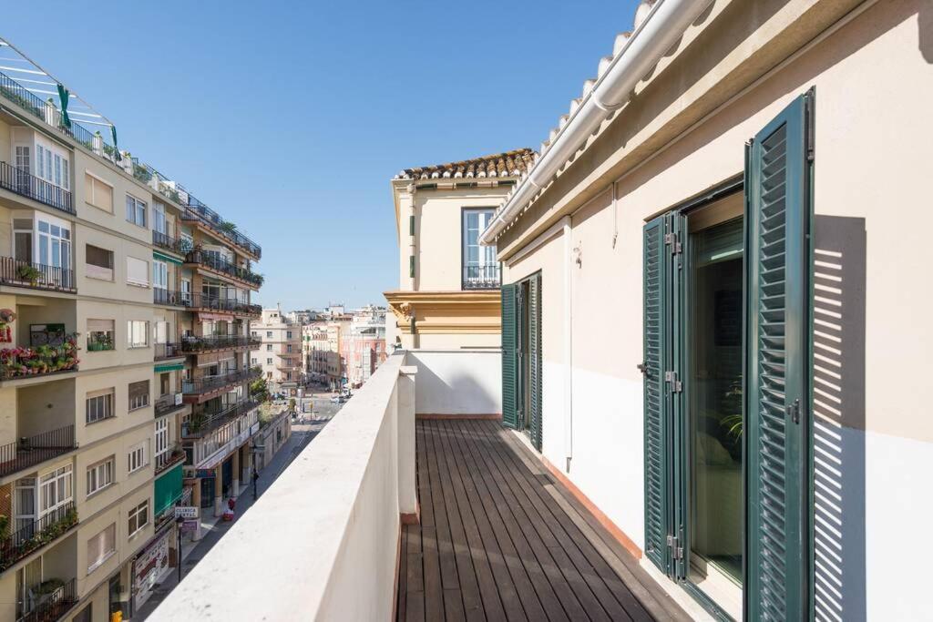 Tgh/ Atico Calle Victoria Málaga Extérieur photo